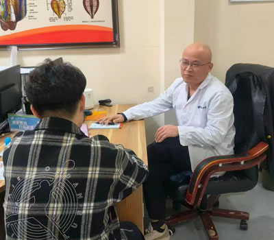 河源市|男科医师高朋磊：守护男性健康，专业男科诊疗